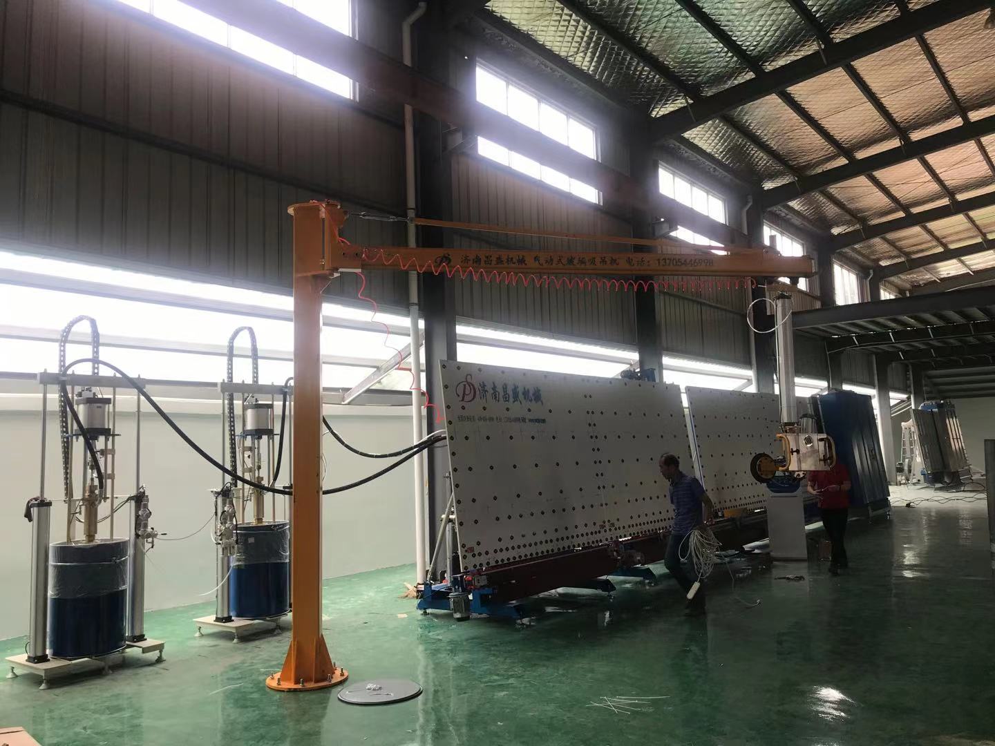 丁基膠涂布機是怎么操作的？